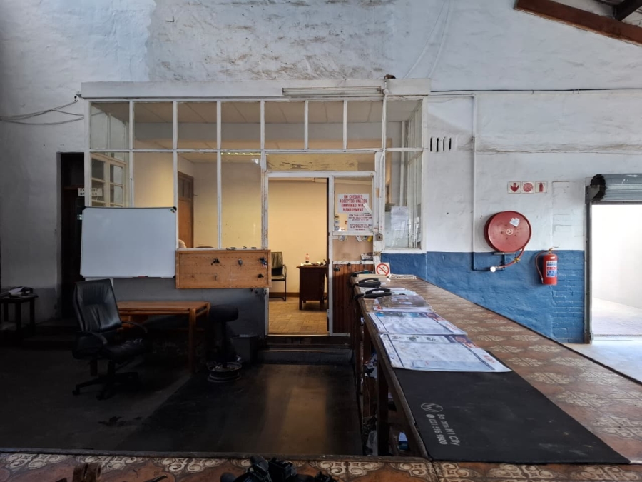 Commercial Property for Sale in Hamilton Free State